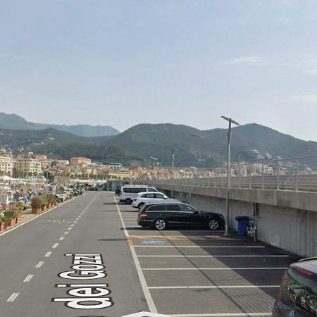 Hotel Aurora Varazze Esterno foto
