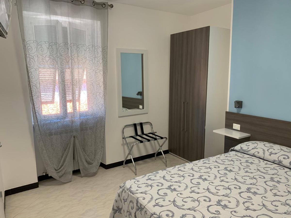 Hotel Aurora Varazze Esterno foto