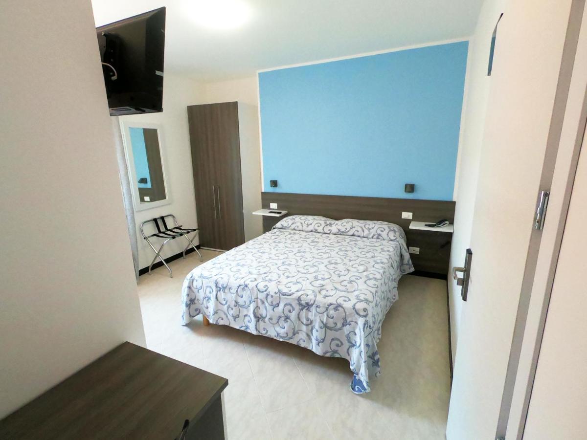 Hotel Aurora Varazze Esterno foto