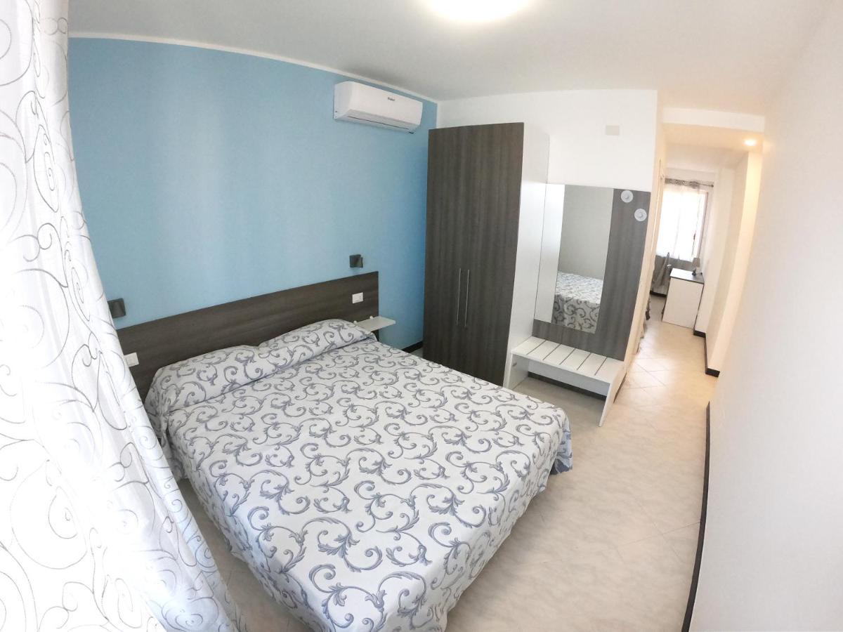 Hotel Aurora Varazze Esterno foto