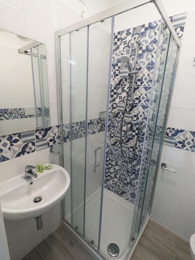 Hotel Aurora Varazze Esterno foto