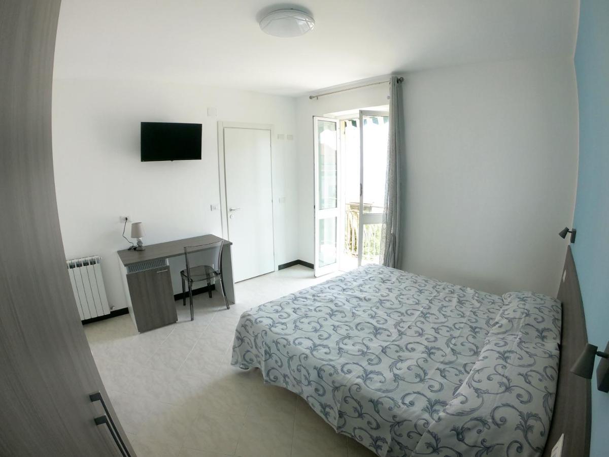 Hotel Aurora Varazze Esterno foto