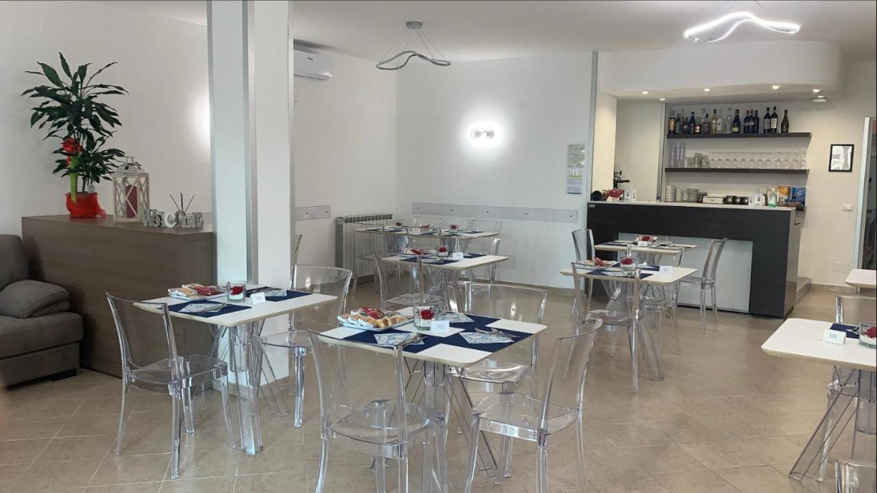 Hotel Aurora Varazze Esterno foto