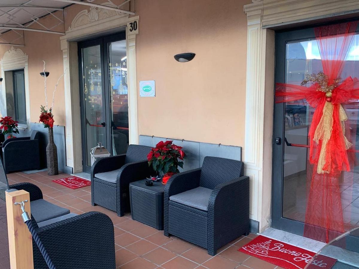 Hotel Aurora Varazze Esterno foto